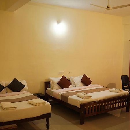 Wayanad Royal Stream Bed and Breakfast Kalpetta Exteriör bild