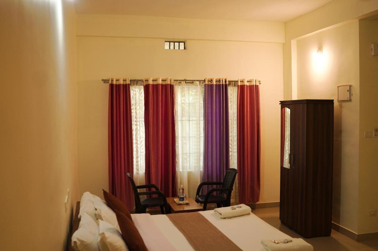 Wayanad Royal Stream Bed and Breakfast Kalpetta Exteriör bild