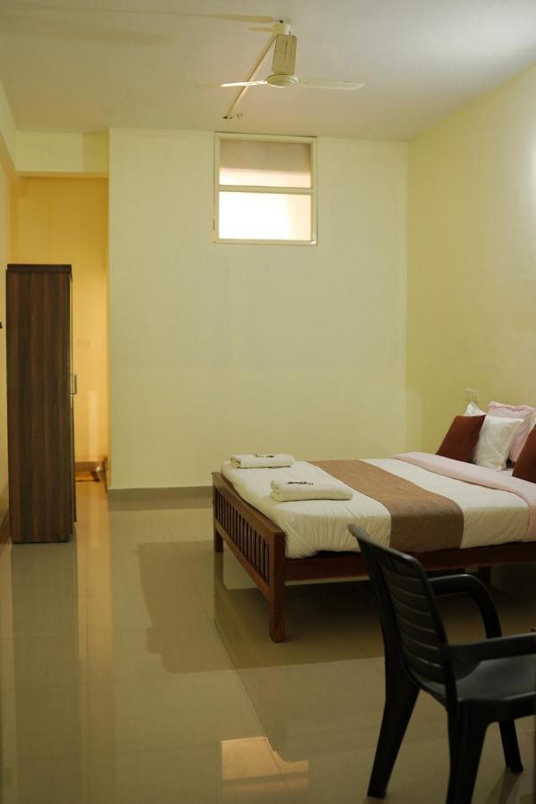 Wayanad Royal Stream Bed and Breakfast Kalpetta Exteriör bild