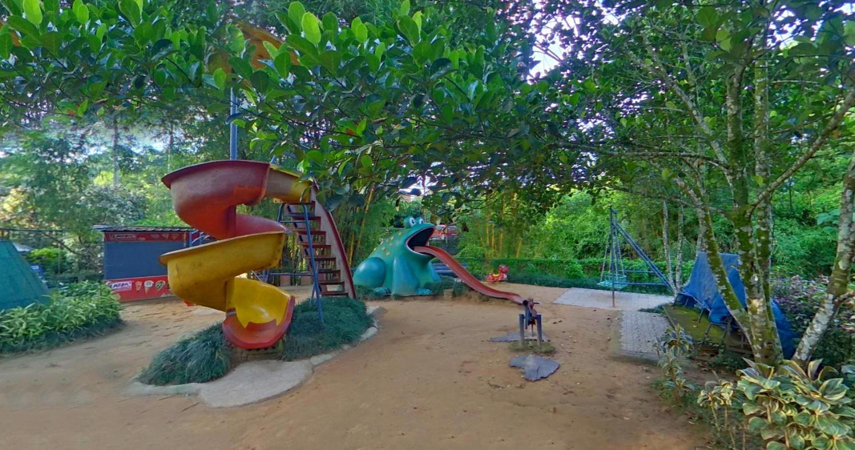 Wayanad Royal Stream Bed and Breakfast Kalpetta Exteriör bild
