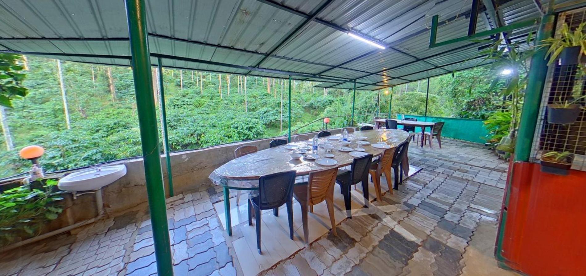 Wayanad Royal Stream Bed and Breakfast Kalpetta Exteriör bild